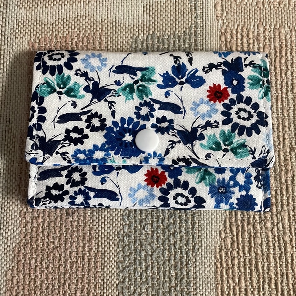 Stylish Snap Card Wallet/Business Card/Gift Card Holder made with Cotton Fabric